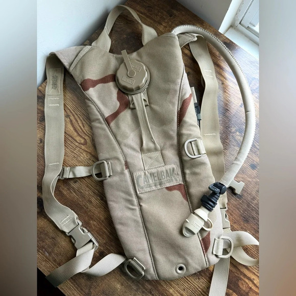 CamelBak ThermoBak 3L 100oz Maximum Gear Camouflage Hydration Backpack - Picture 1 of 15